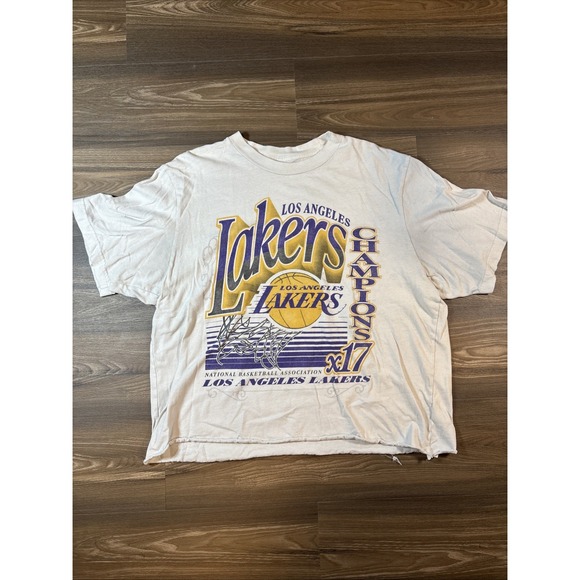 Abercrombie & Fitch Other - Abercrombie & Fitch NBA Los Angeles Lakers 17 Time Champions T Shirt